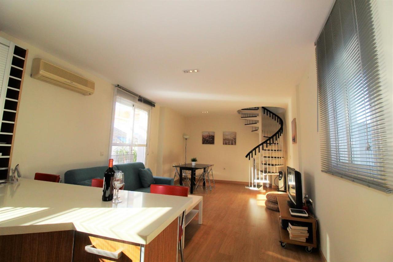 Suite Homes Atico Larios Малага Экстерьер фото